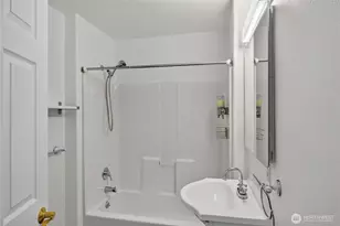 4807 Glasgow Way, Anacortes, WA 98221 - Photo 27