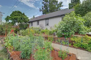 7418 8th Ave NW, Seattle, WA 98117 - Photo 39