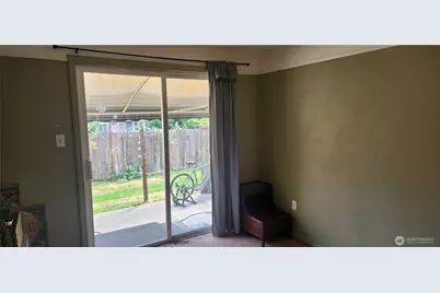 2447 Erlands Point Road NW, Bremerton, WA 98312 - Photo 9