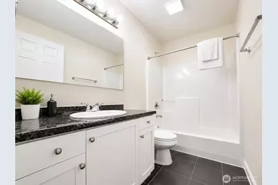 1645 288th Street #207, Federal Way, WA 98003 - Photo 17