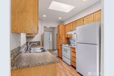 4874 N Village Lane #B, Bellingham, WA 98226 - Photo 15
