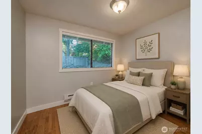 13700 90th Avenue NE, Kirkland, WA 98034 - Photo 7