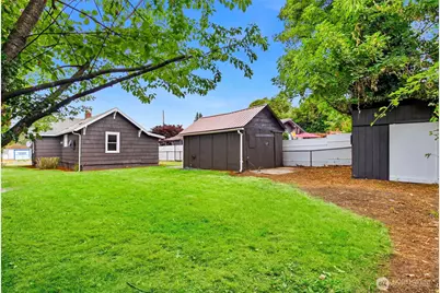 8421 S D Street S, Tacoma, WA 98444 - Photo 27