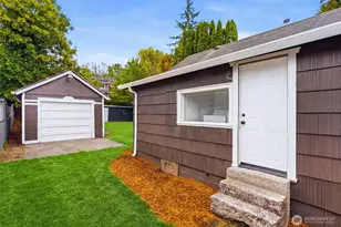 8421 S D Street S, Tacoma, WA 98444 - Photo 23