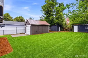 8421 S D Street S, Tacoma, WA 98444 - Photo 25