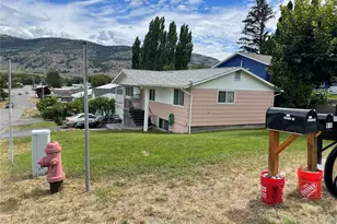 914 17th Ave, Oroville, WA 98844 - Photo 3