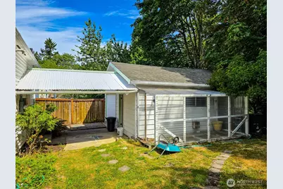 11422 71st Place S, Seattle, WA 98178 - Photo 27