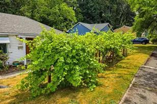 11422 71st Pl S, Seattle, WA 98178 - Photo 3