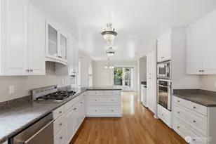 31422 7th Pl SW, Federal Way, WA 98023 - Photo 13