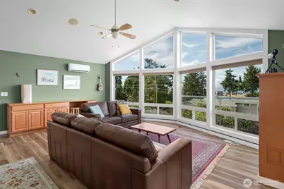 1243 Farragut Drive, Coupeville, WA 98239 - Photo 11