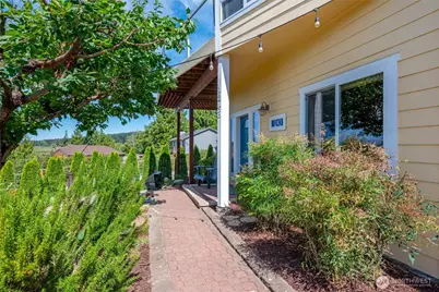 1243 Farragut Drive, Coupeville, WA 98239 - Photo 7