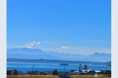 1243 Farragut Drive, Coupeville, WA 98239 - Photo 3