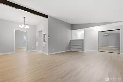 101 161st Street SE, Bothell, WA 98012 - Photo 3