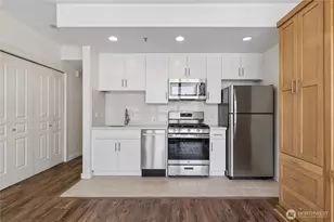 2801 1st Ave, Seattle, WA 98121 - Photo 3