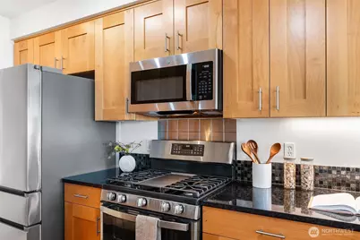 65 Pine Street #207, Edmonds, WA 98020 - Photo 15