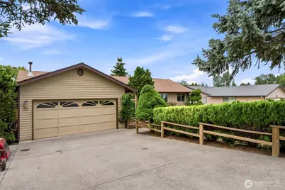 2006 64th Avenue NE, Tacoma, WA 98422 - Photo 3