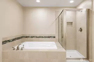 516 Petersen Dr E, Enumclaw, WA 98022 - Photo 15