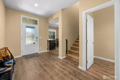 516 Petersen Drive E, Enumclaw, WA 98022 - Photo 11