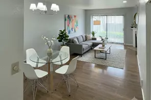 8013 NE 177th Ct, Kenmore, WA 98028 - Photo 5