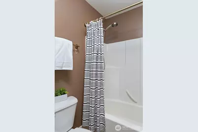 5925 31st Avenue SW, Seattle, WA 98126 - Photo 23