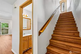 2110 Highland Ave, Everett, WA 98201 - Photo 3