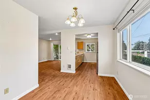 2110 Highland Ave, Everett, WA 98201 - Photo 9