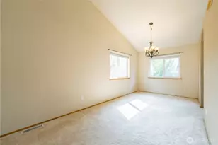 11204 172nd Street E, Puyallup, WA 98374 - Photo 7