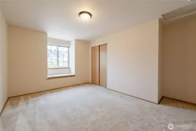 11204 172nd Street E, Puyallup, WA 98374 - Photo 13
