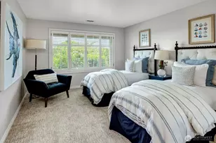 8900 NE 16th St, Clyde Hill, WA 98004 - Photo 27