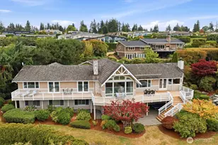 8900 NE 16th St, Clyde Hill, WA 98004 - Photo 3