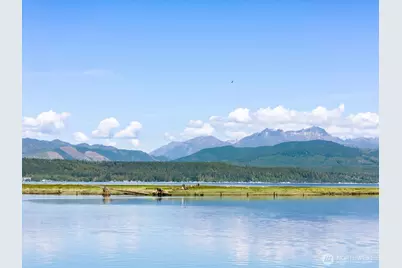 3692 E State Route 106, Union, WA 98592 - Photo 9