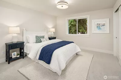 816 165th Avenue NE, Bellevue, WA 98008 - Photo 33