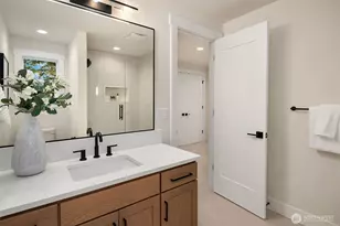 816 165th Ave NE, Bellevue, WA 98008 - Photo 27