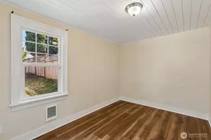 807 Columbia St, Kelso, WA 98626 - Photo 15