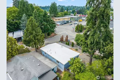 7301 NE 175th Street #101, Kenmore, WA 98028 - Photo 31