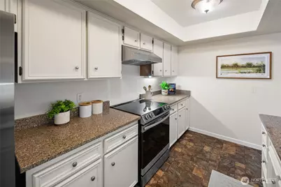 3650 26th Place W #402A, Seattle, WA 98199 - Photo 11