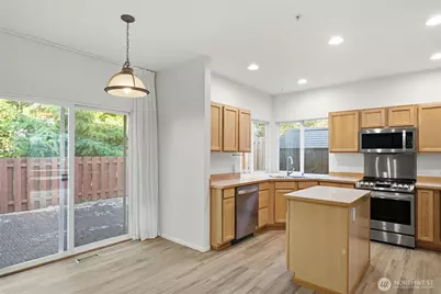 4109 S 220th Place #18, Kent, WA 98032 - Photo 11