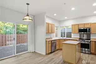 4109 S 220th Pl, Kent, WA 98032 - Photo 11