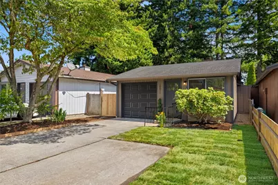 10011 52nd Drive NE, Marysville, WA 98270 - Photo 3
