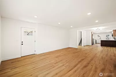 869 S 40th Street, Tacoma, WA 98418 - Photo 5