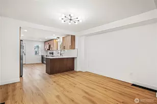 869 S 40th St, Tacoma, WA 98418 - Photo 7