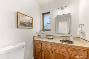 543 Hemlock Way, Edmonds, WA 98020 - Photo 15