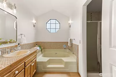 543 Hemlock Way, Edmonds, WA 98020 - Photo 21