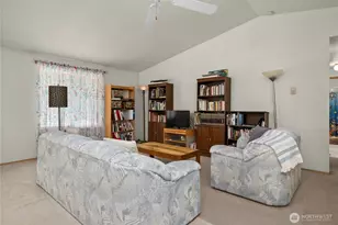 8539 Glenlea Ct SE, Yelm, WA 98597 - Photo 9