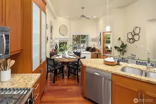 3150 W Government Way, Seattle, WA 98199 - Photo 7