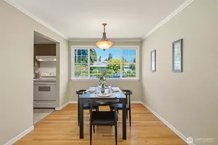 9804 241st Pl SW, Edmonds, WA 98020 - Photo 11