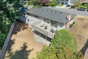 9804 241st Pl SW, Edmonds, WA 98020 - Photo 35