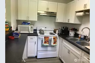 9470 Silver Creek Lane #44, Bremerton, WA 98311 - Photo 13