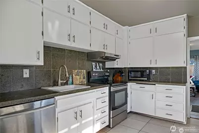 3813 N Mullen Street, Tacoma, WA 98407 - Photo 5
