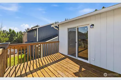 1119 127th Street E, Tacoma, WA 98445 - Photo 17
